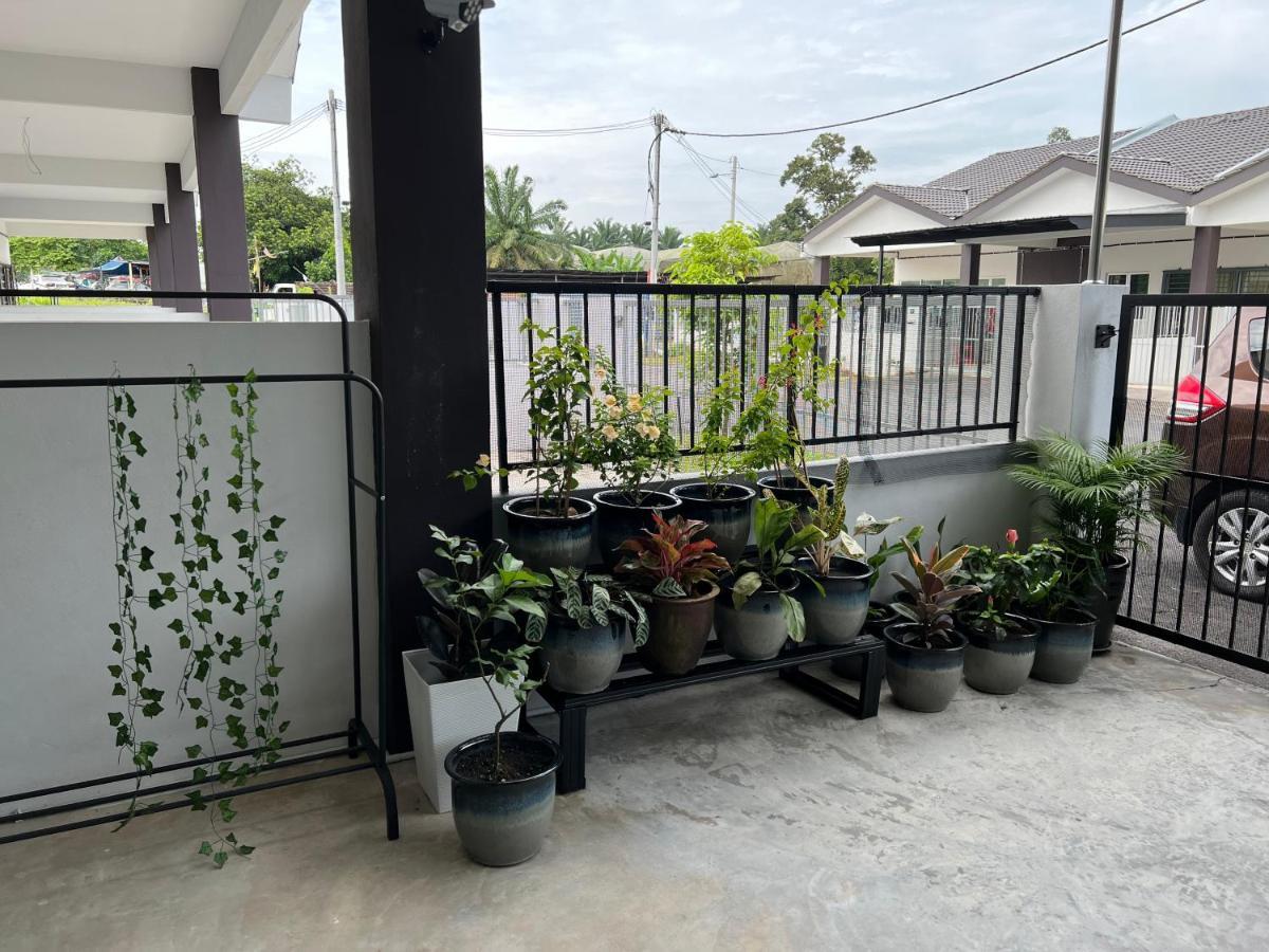 Mieda Rizqi Homestay Kampong Melayu Changkat Larah Екстер'єр фото