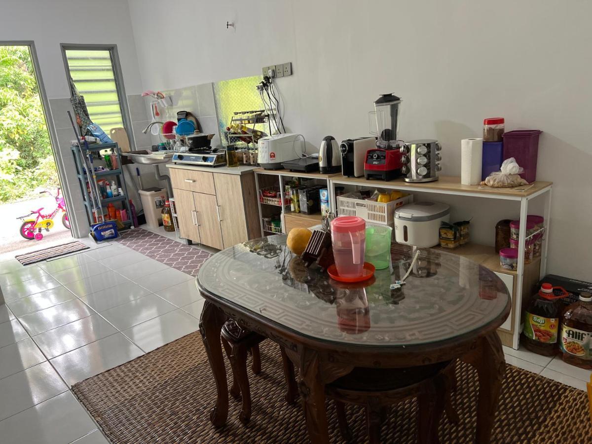 Mieda Rizqi Homestay Kampong Melayu Changkat Larah Екстер'єр фото