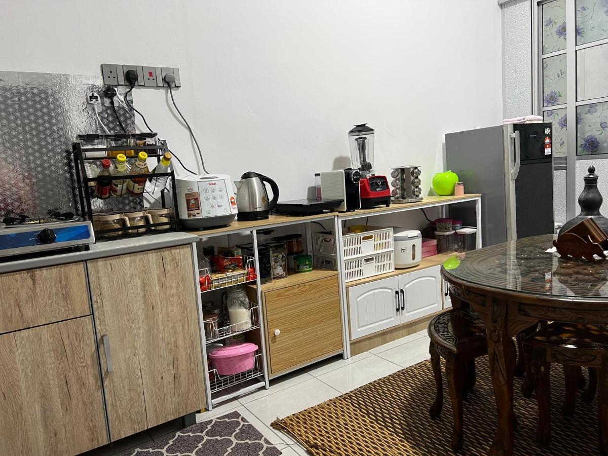 Mieda Rizqi Homestay Kampong Melayu Changkat Larah Екстер'єр фото
