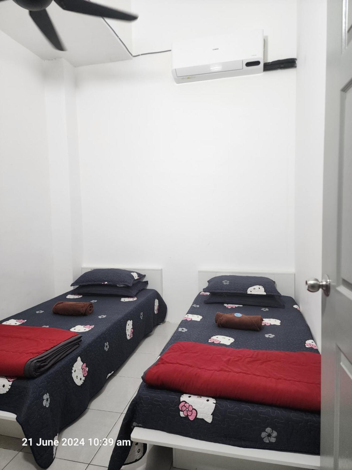 Mieda Rizqi Homestay Kampong Melayu Changkat Larah Екстер'єр фото